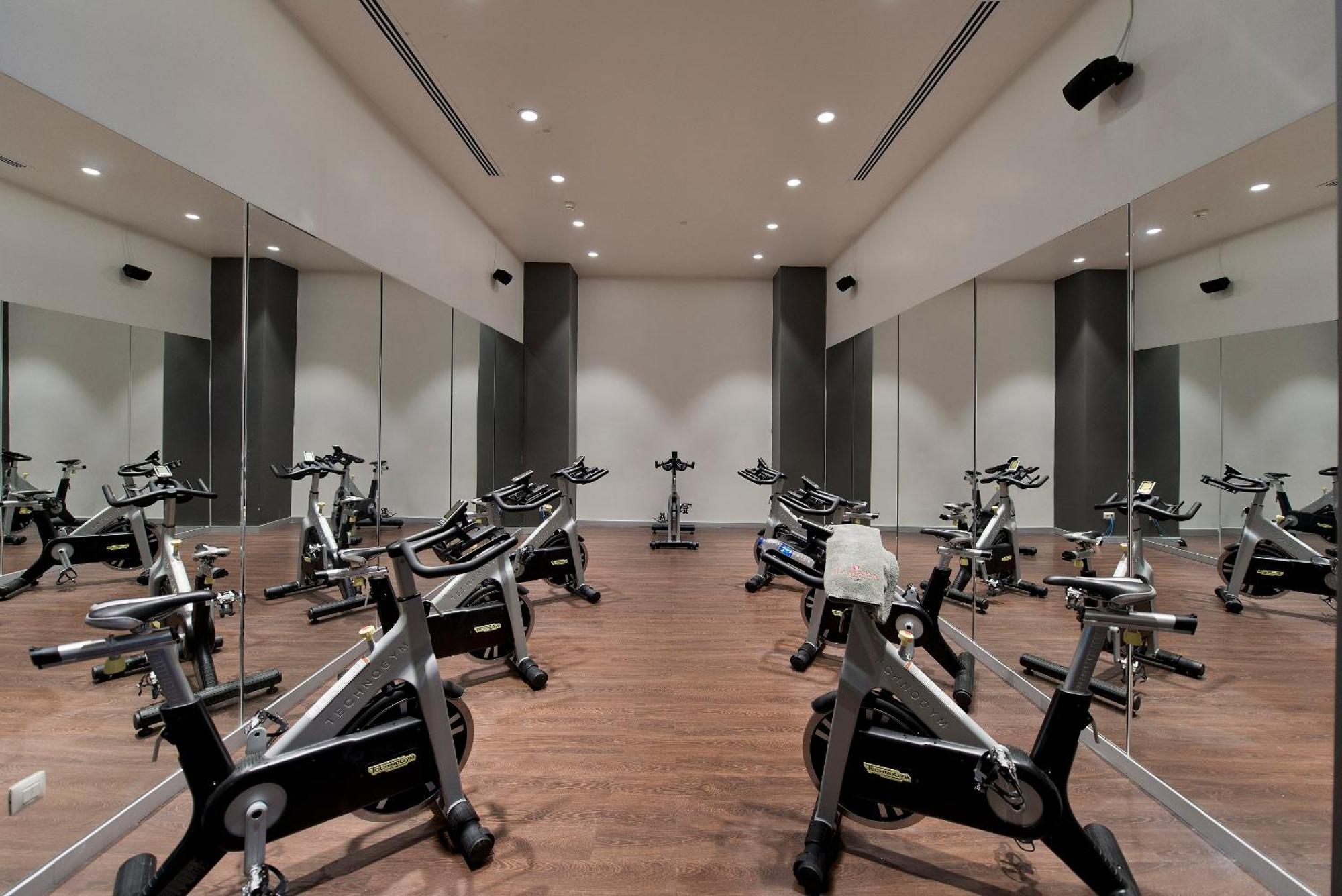 Ramada Plaza Hotel & Spa Trabzon Exterior photo The gym at the 1000 Museum